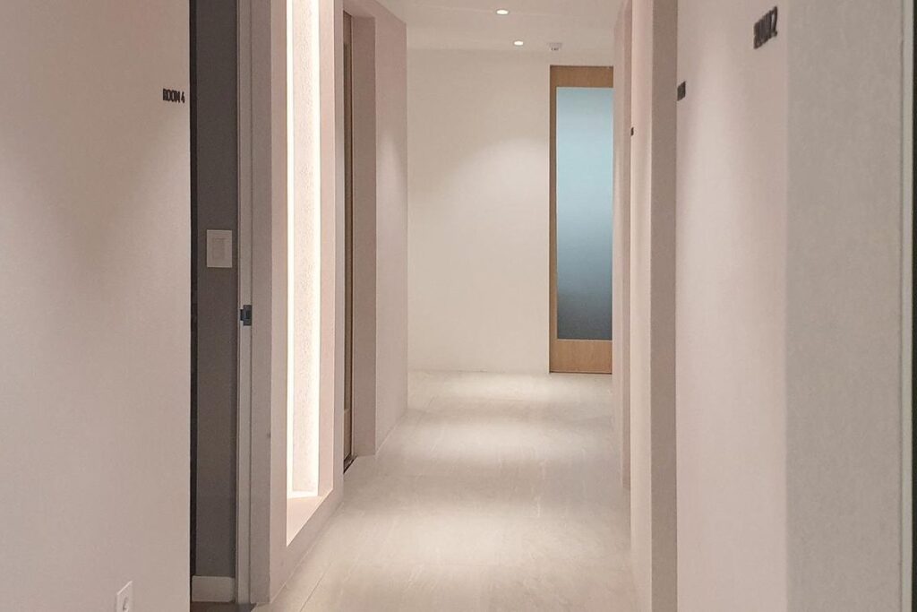Interior of Ever Dermatology, Seoul
