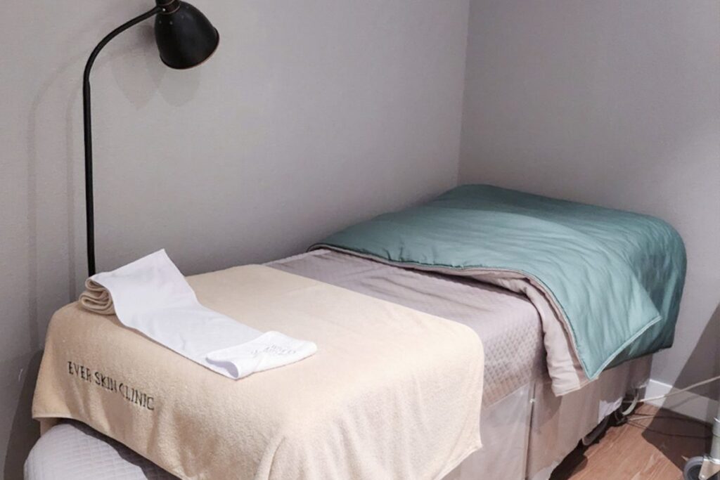 Interior of Ever Dermatology, Seoul