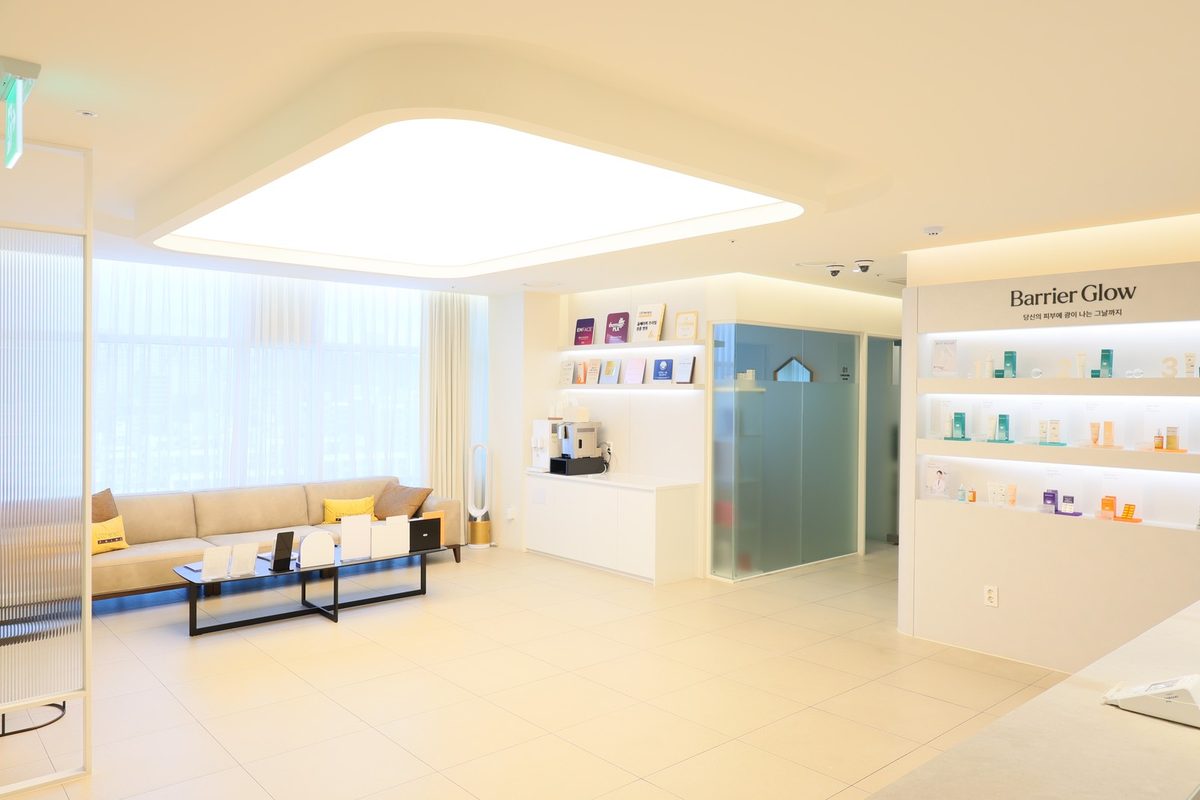 GLOW Dermatology Cheongdam