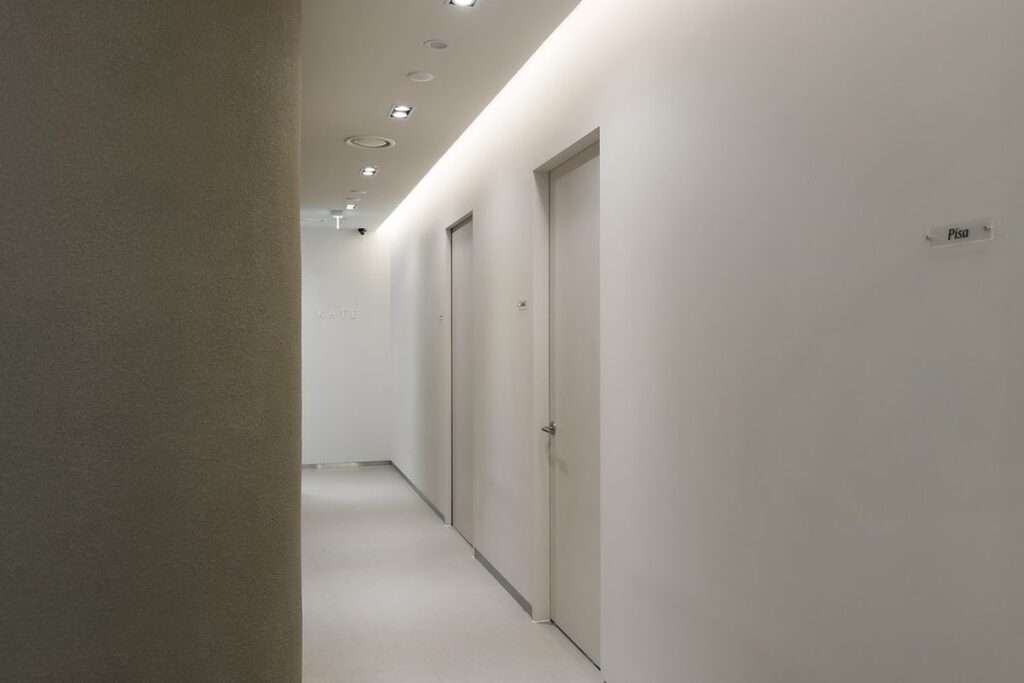 Interior of Kate Clinic, Seoul
