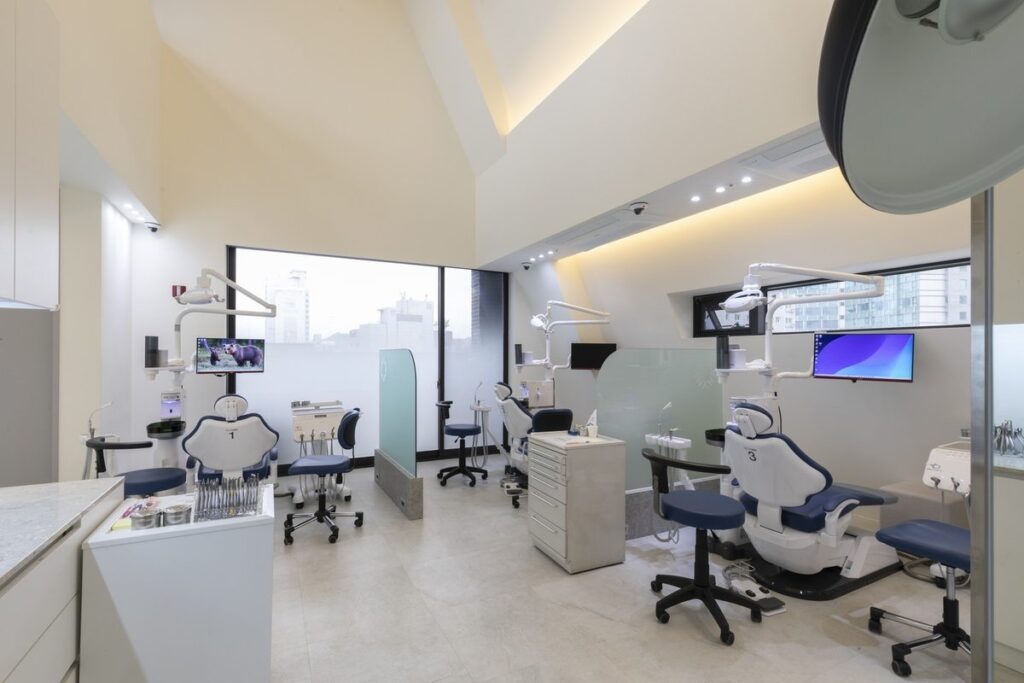 Interior of Seoul Top Dental, Seoul