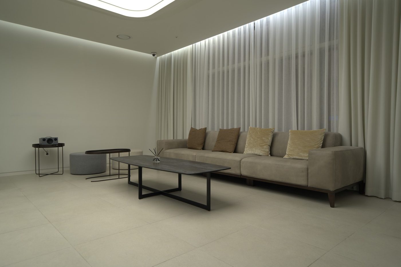 Lounge at GLOW Dermatology, Seoul