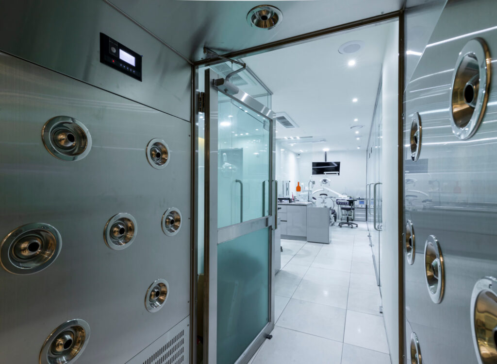 Implant surgery clean room at Seoul Top Dental Hospital